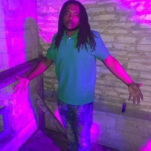 Meet your Posher, Jaypee